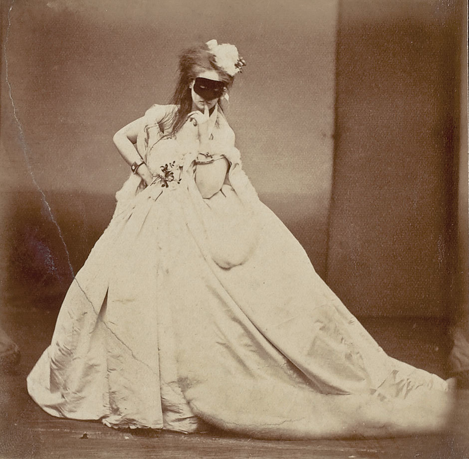 The Scandalous, Narcissistic 19th-Century Countess Who Became Her Own Muse