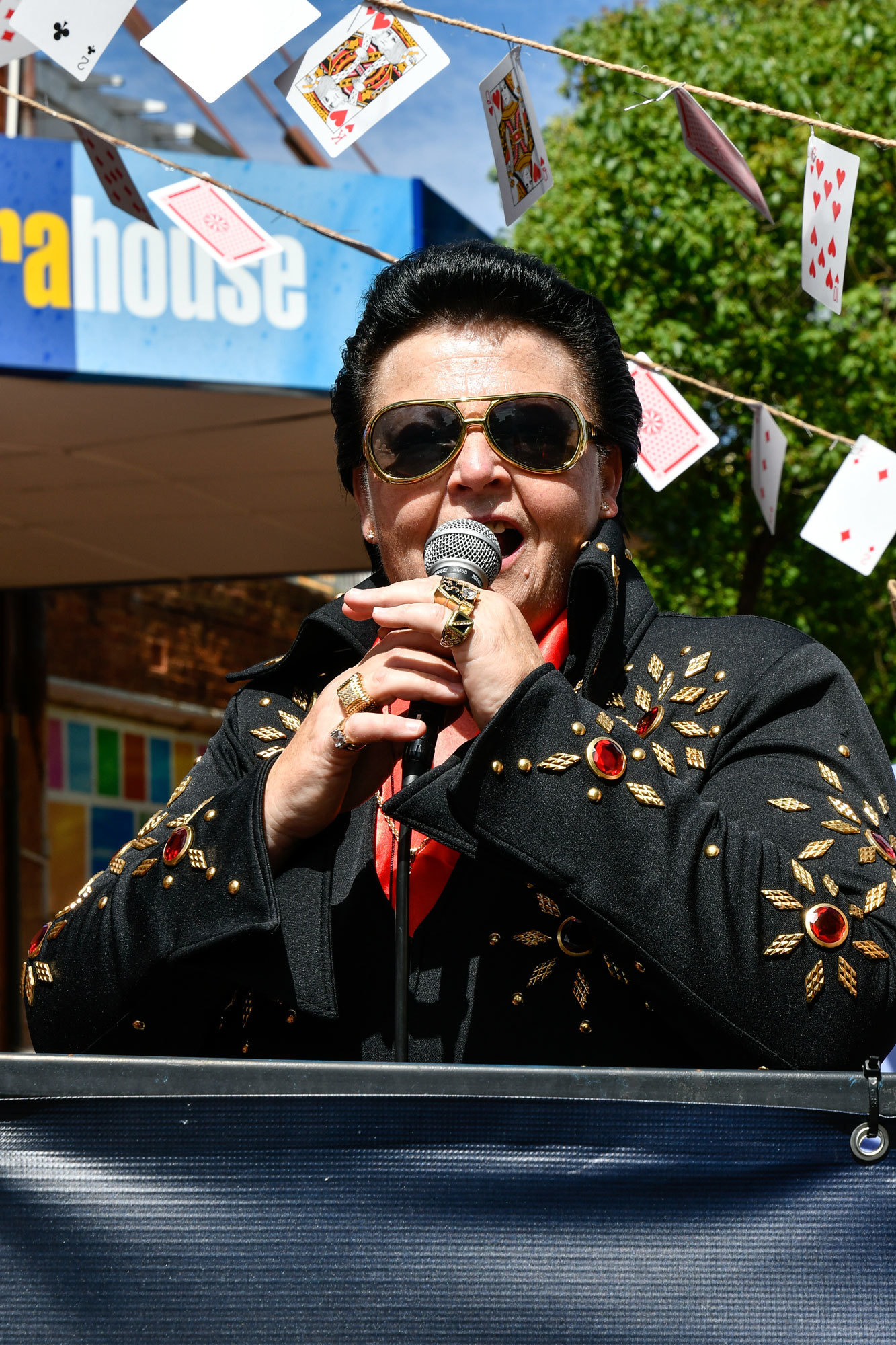 Meet ShElvis, Australias Only Female Elvis