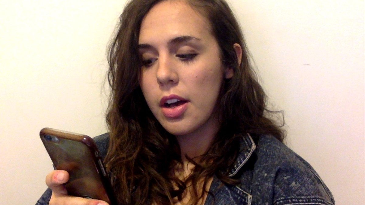 I Butt Dialed A Tinder Date Who Ghosted Me—and It Went Surprisingly Well