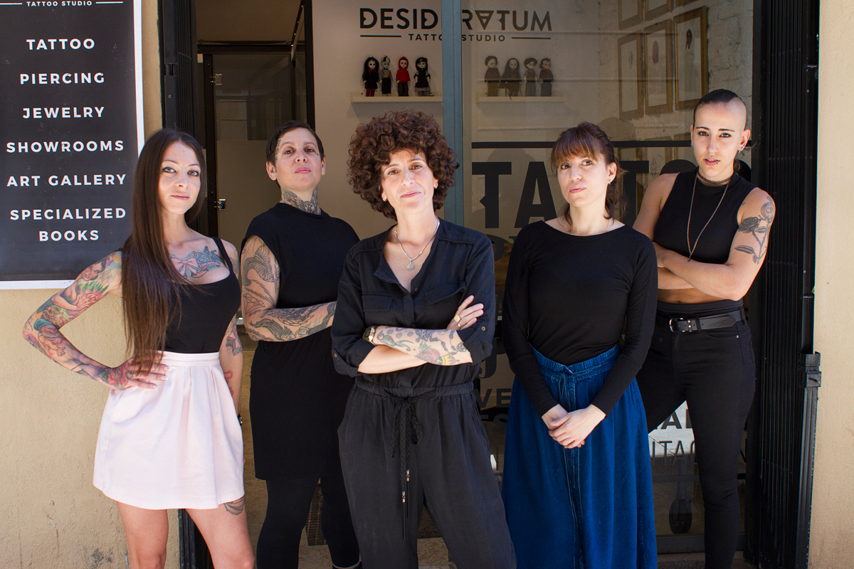 Abre el primer estudio queer de tatuaje de Barcelona